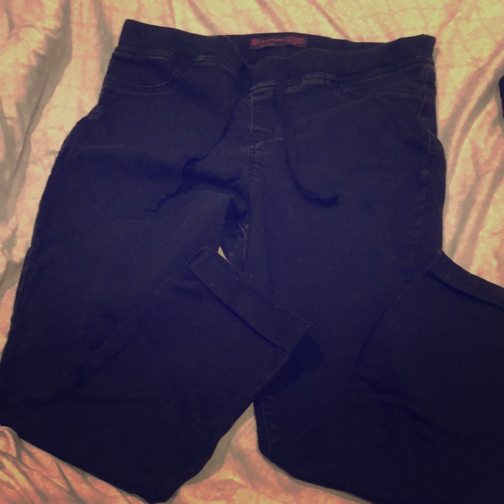 Black semi used jeggings